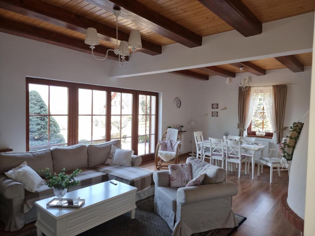 Naszjestwasz Villa Gorki Male  Dış mekan fotoğraf